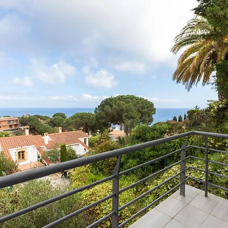 Palmbeach By Interhome * Lloret de Mar