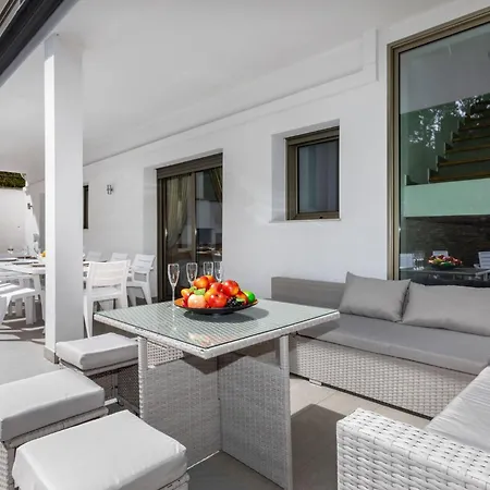 Palmbeach By Interhome Villa Lloret de Mar