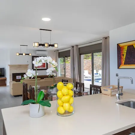 Villa Palmbeach By Interhome Lloret de Mar