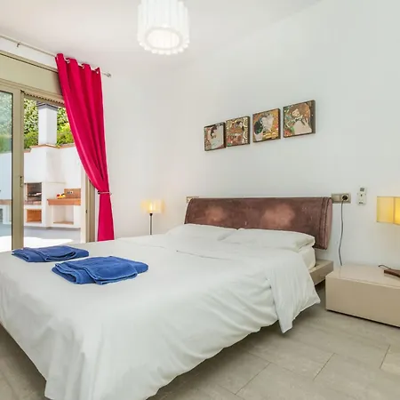 Palmbeach By Interhome يوريت دي مار